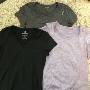 Set of 3 workout shirts